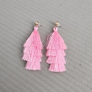 🔥2/$15 Pink tassel earrings